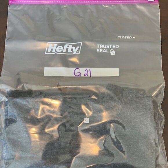 NWOT Ladies T-shirt Sign Language "Be Kind".  Gray. Size X Large.  ASL - Picture 7 of 7